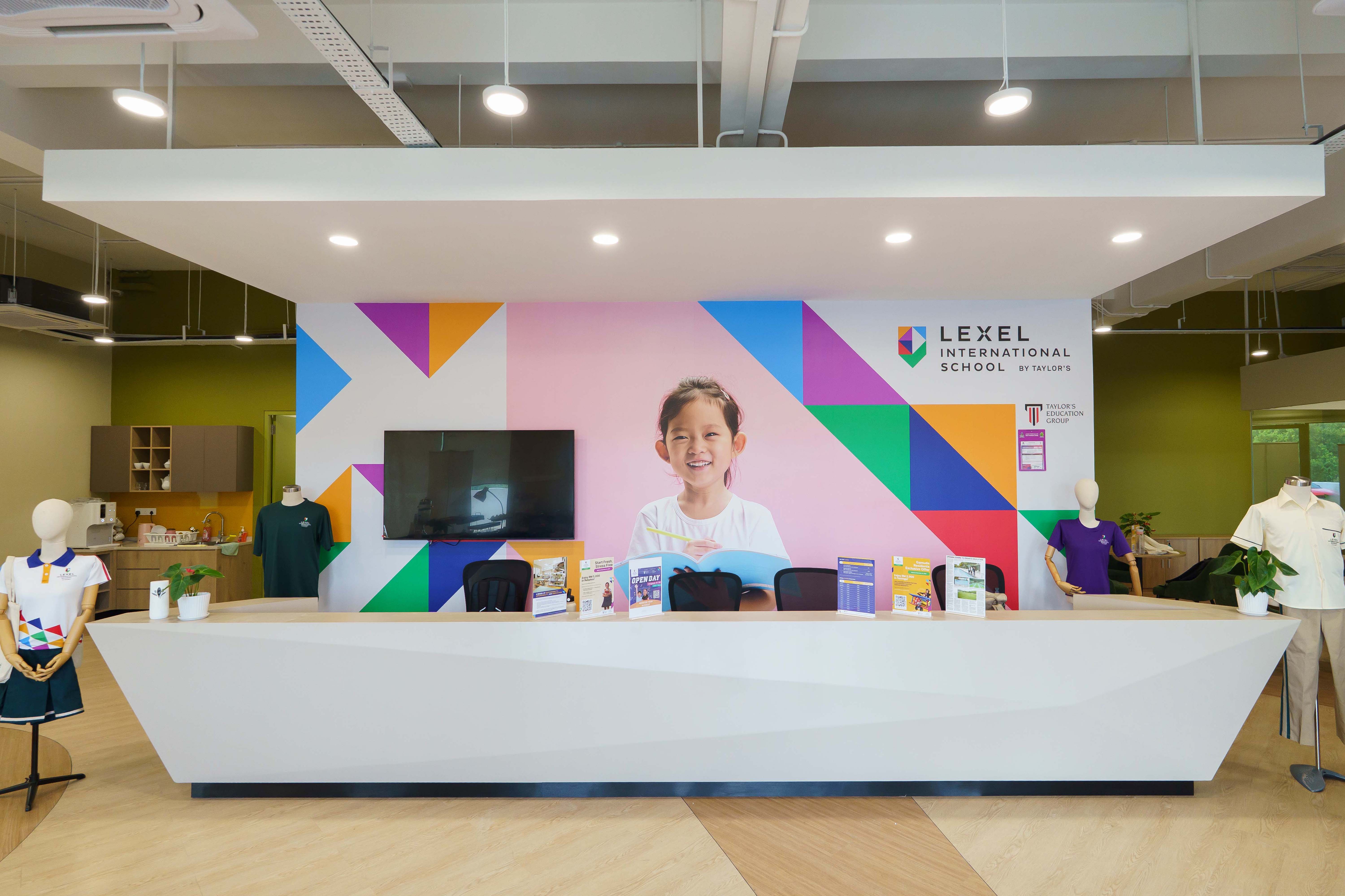 Student at Lexel campus